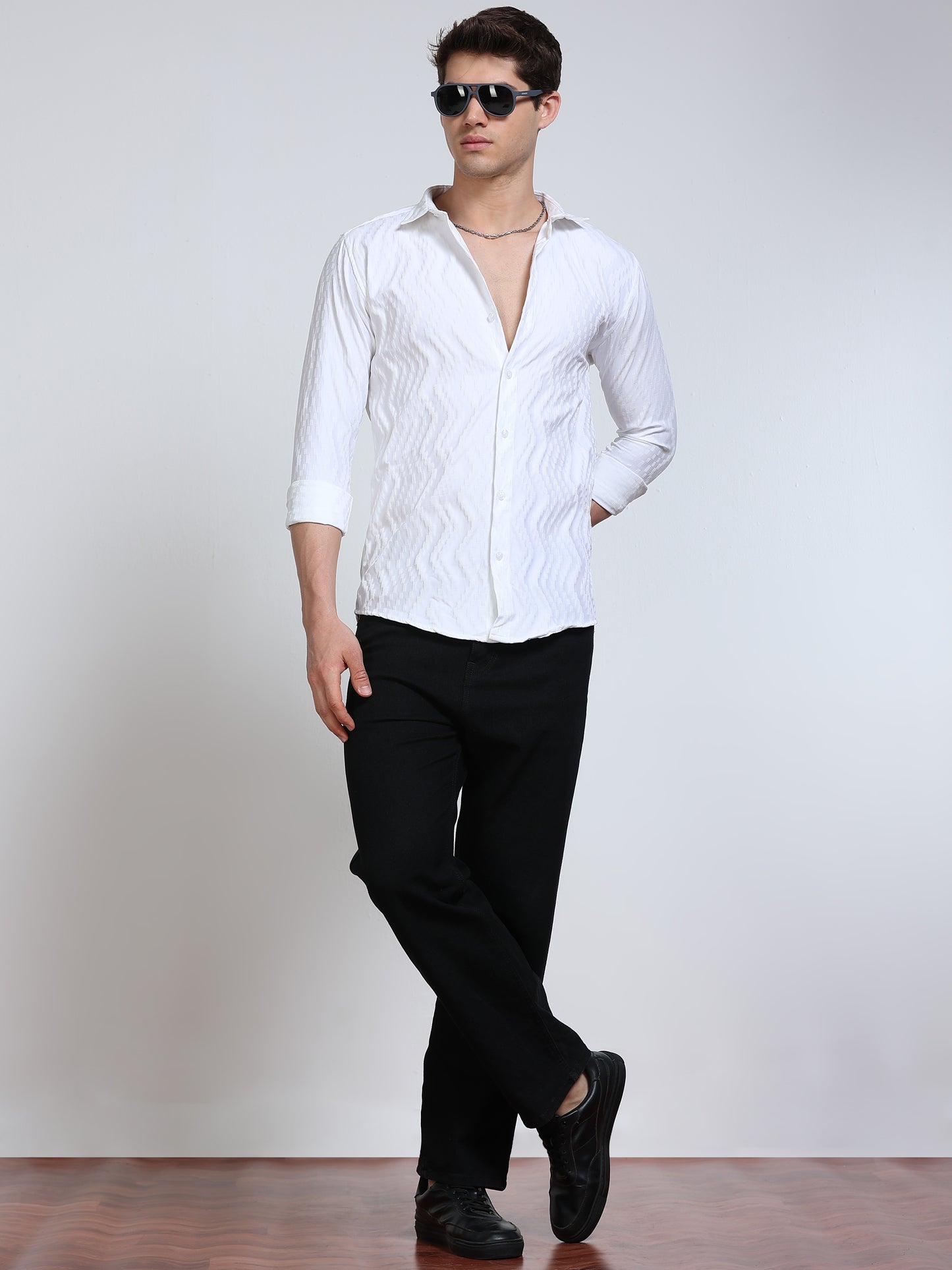 Men's White Wave Textured Casual Shirt