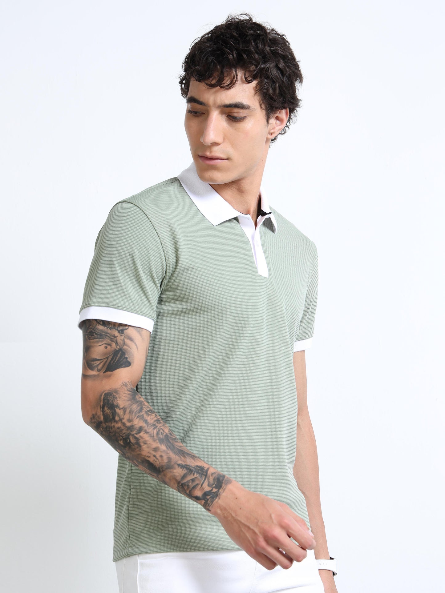 Men’s Light Green Contrast-Collar Textured Polo by Black Thread