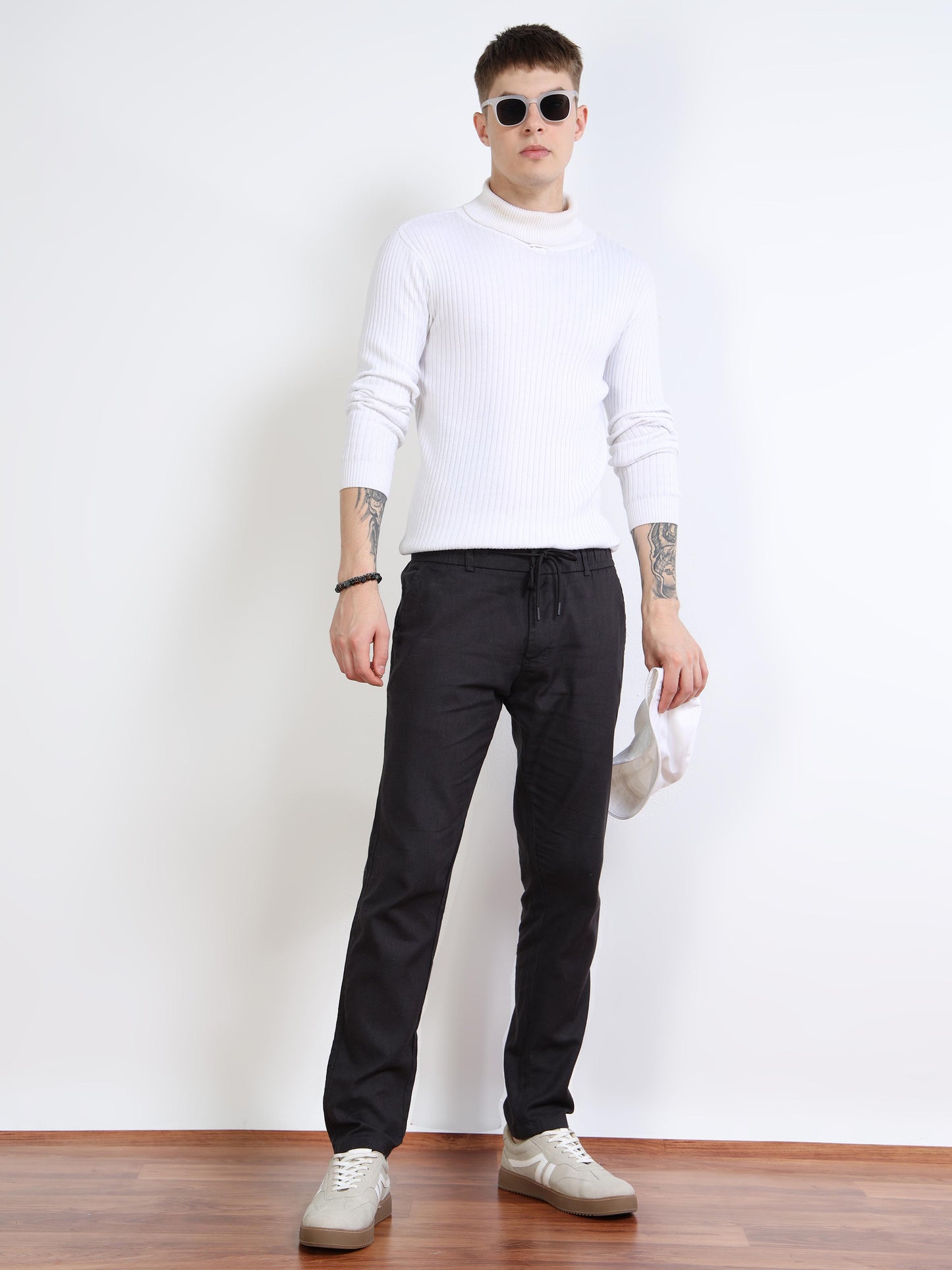 Men’s Black Drawstring Linen Trousers – Black Thread