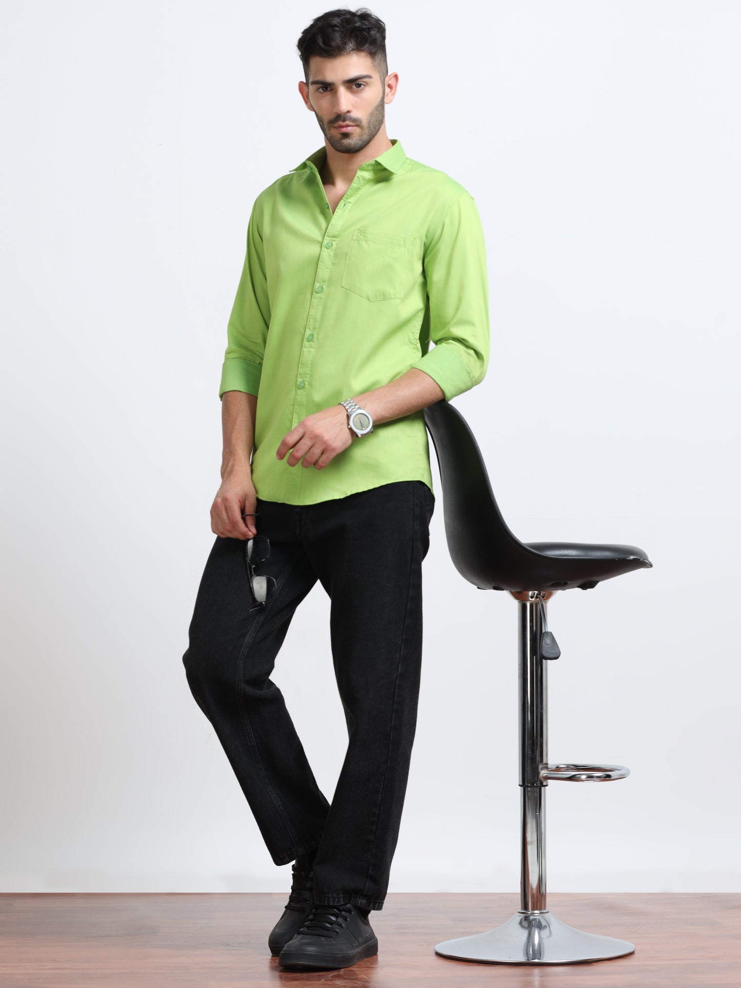 Green Men's Cotton Plain Casual Shirt - Premium Comfort Fit