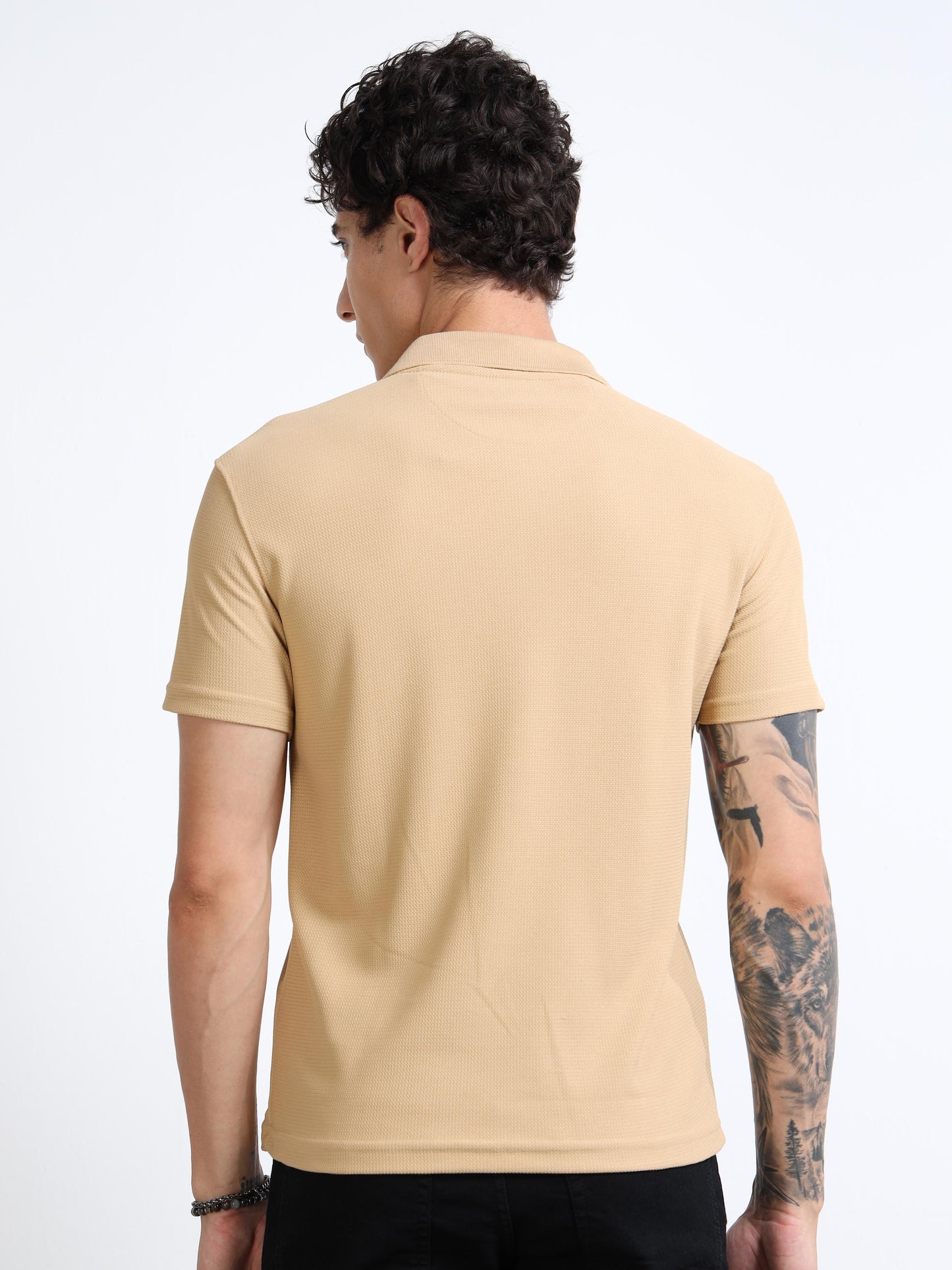 Men’s Textured Quarter-Zip Polo – Sand