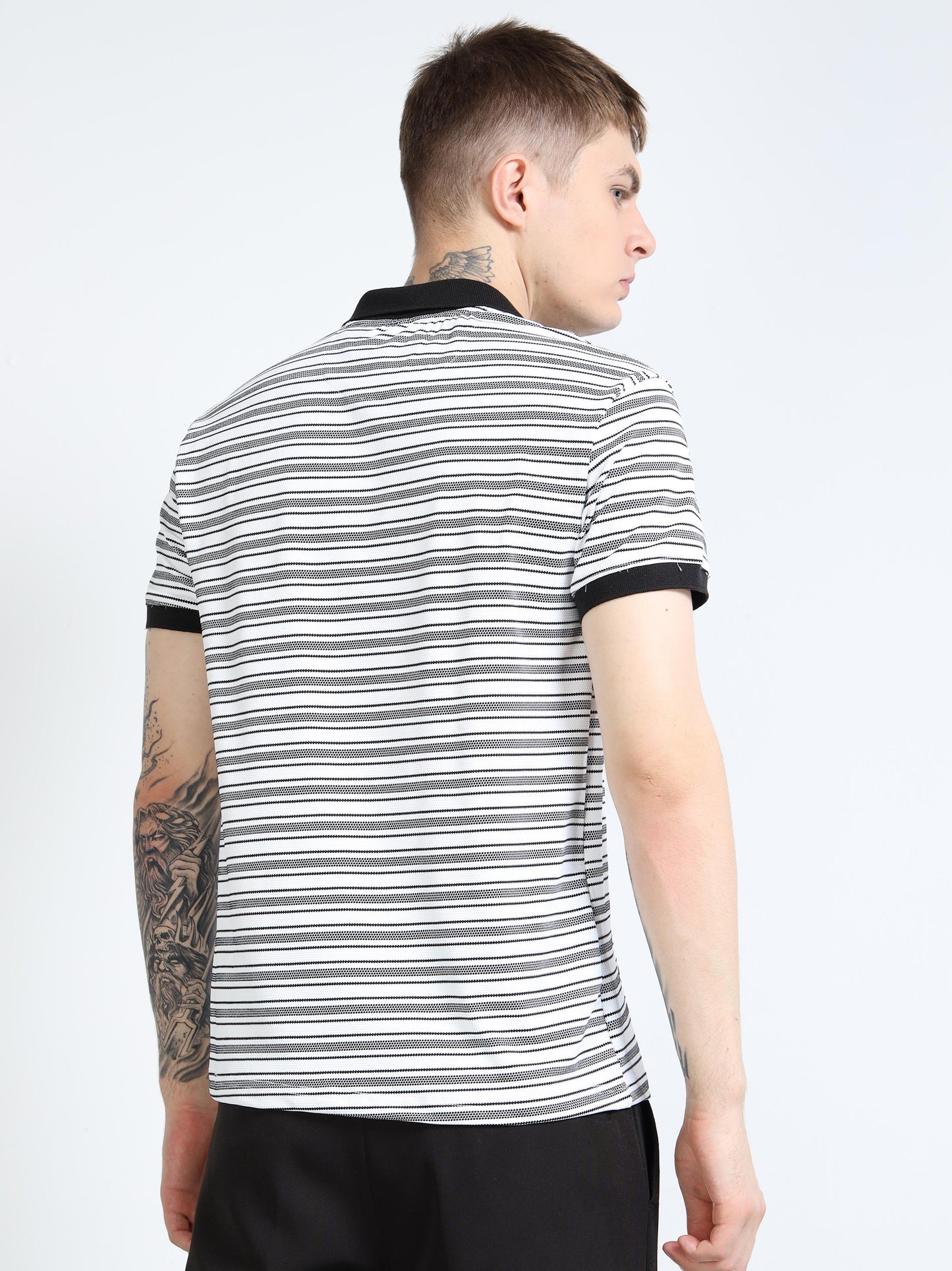 Men’s Contrast-Collar Stripe Polo – White/Black