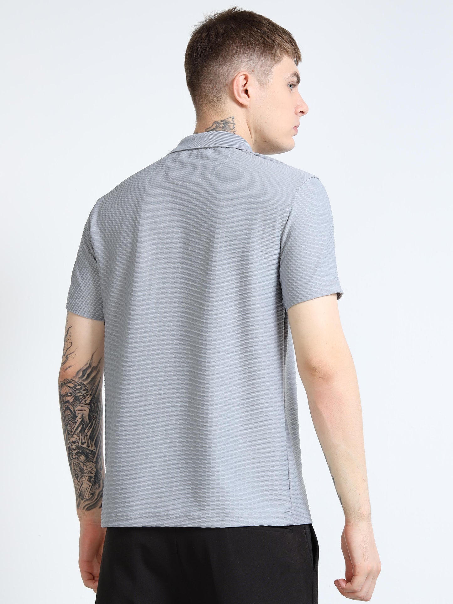 Men’s Textured Quarter-Zip Polo – Ash Grey
