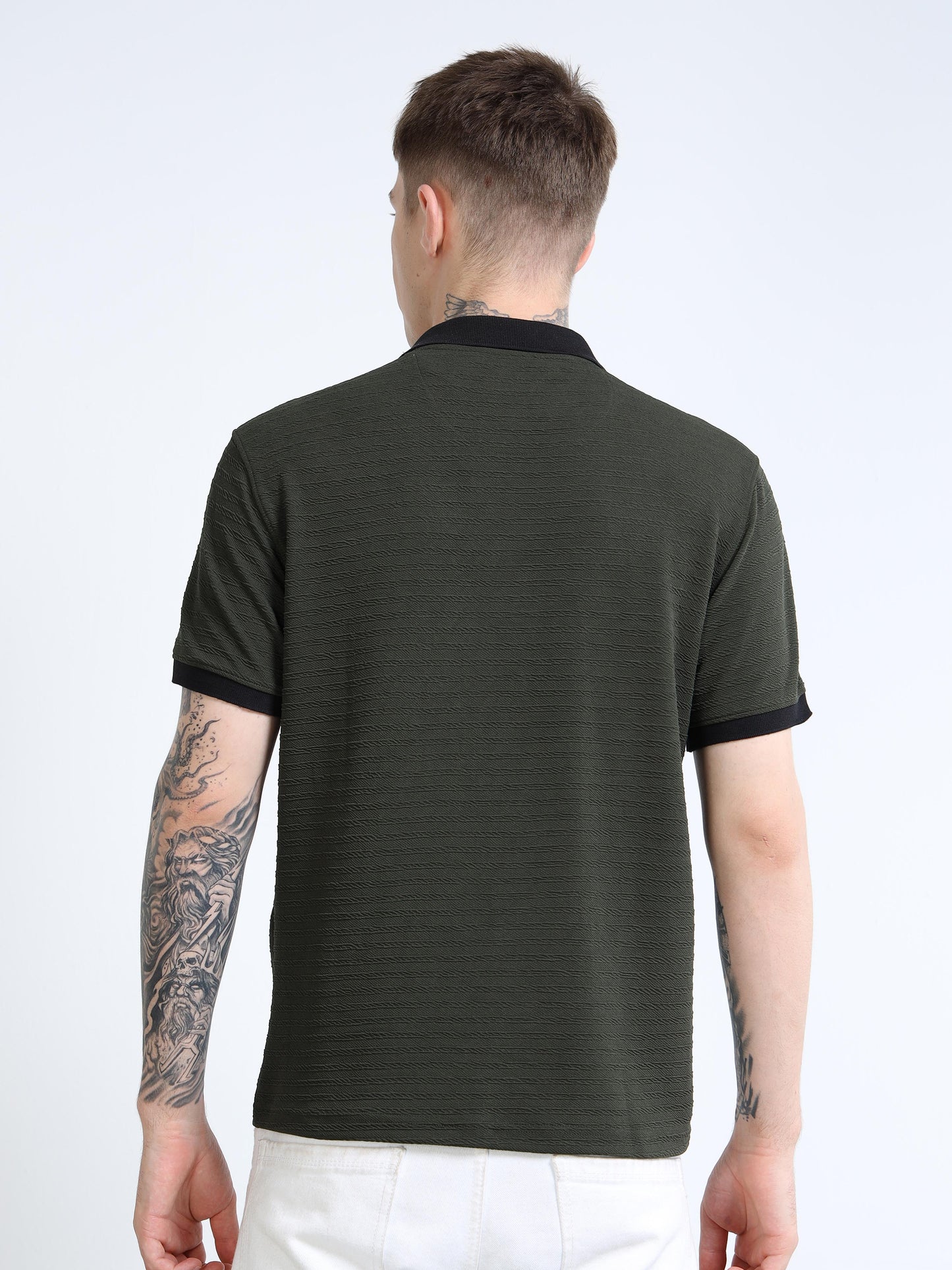 Men’s Contrast-Collar Textured Polo – Olive/Black