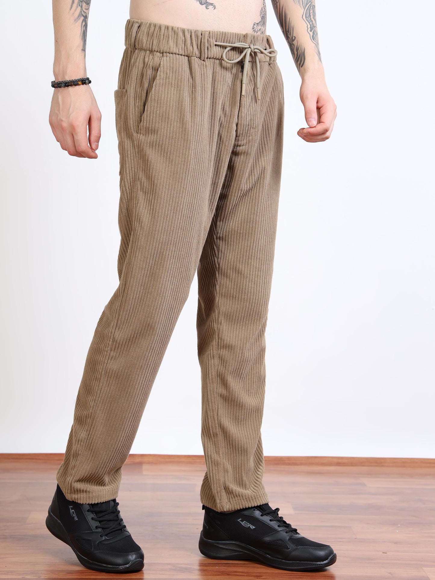 Men’s Cozy Corduroy Jogger-Trousers – Camel