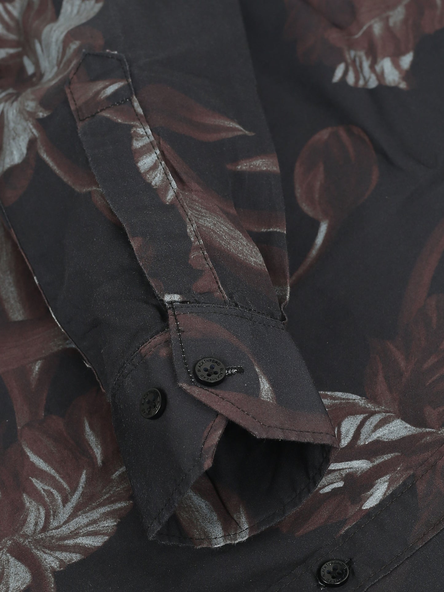 Men’s Black & Maroon Abstract Leaf Printed Cotton Shirt by Black Thread